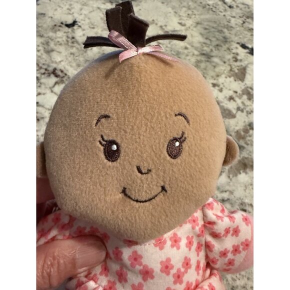 Wee Baby Stella Plush Doll Manhattan Toy Clothes Brown Hair Latina 2014 Magnetic - Picture 2 of 14